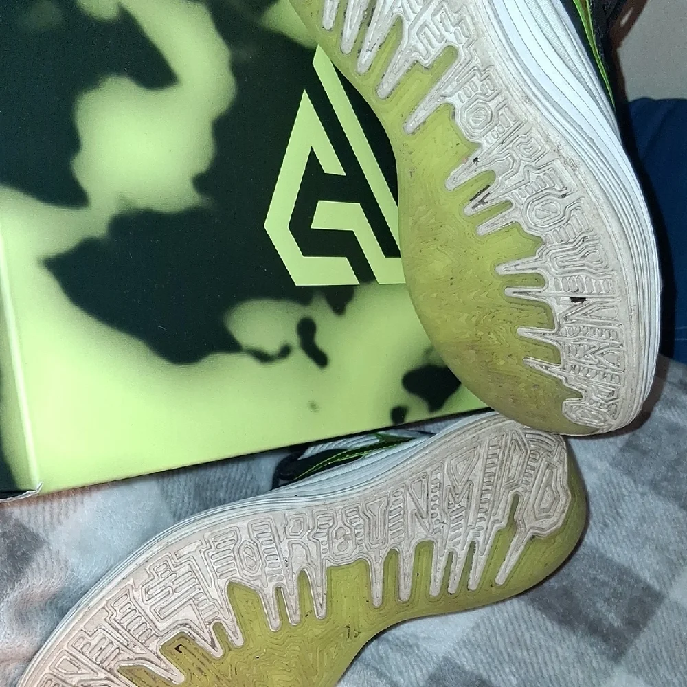 Nike Black Sneakers with Bright Green Swoosh and White Midsole